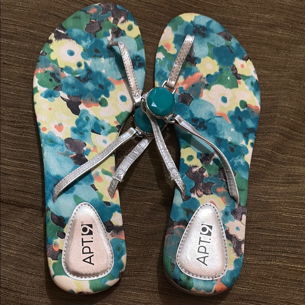 Apt. 9 Kids Floral Sandals - Blue and Silver